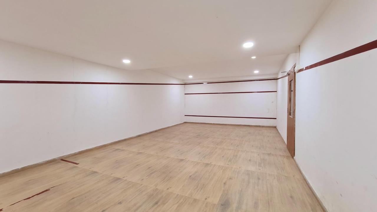 Galaxy Club & Hotel Bijāpur Екстериор снимка